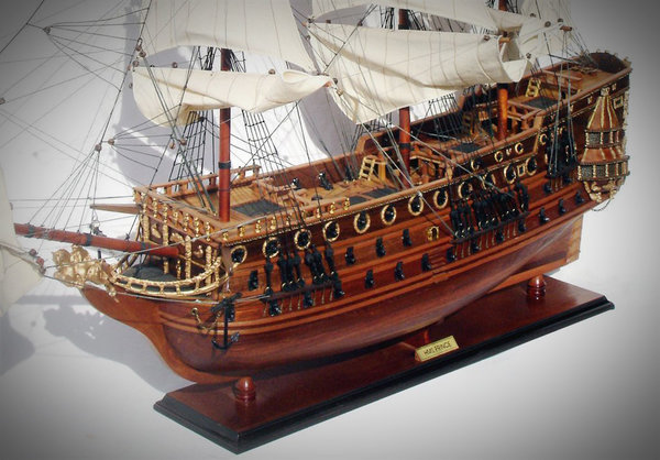 HMS Prince houtenmodel 80 cm